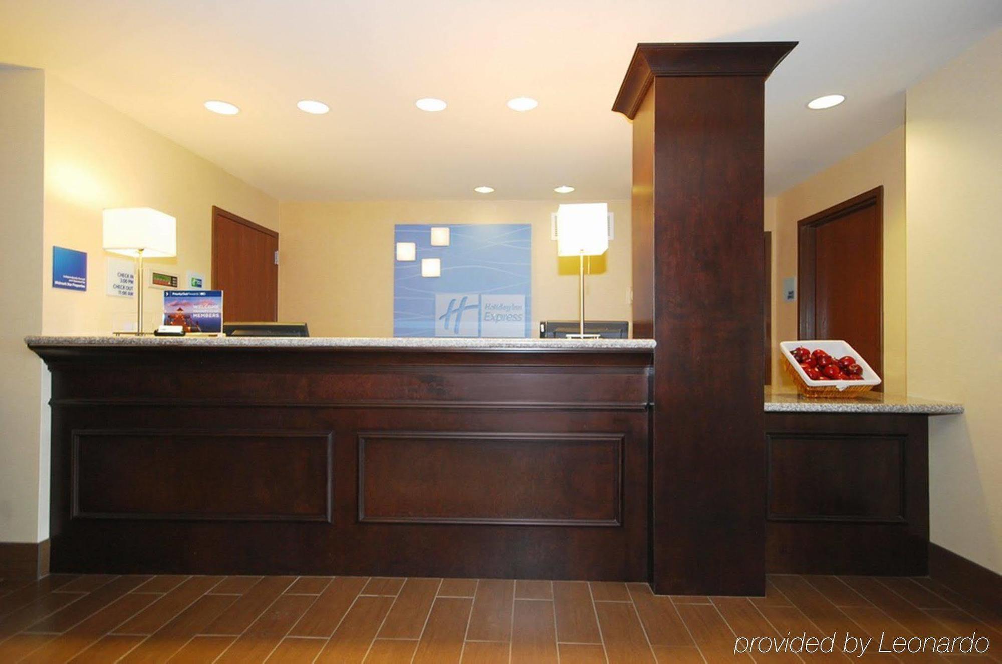 Holiday Inn Express And Suites Kittanning, An Ihg Hotel Dış mekan fotoğraf