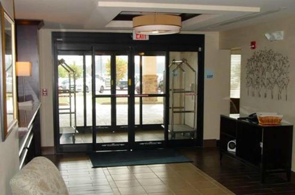 Holiday Inn Express And Suites Kittanning, An Ihg Hotel Dış mekan fotoğraf