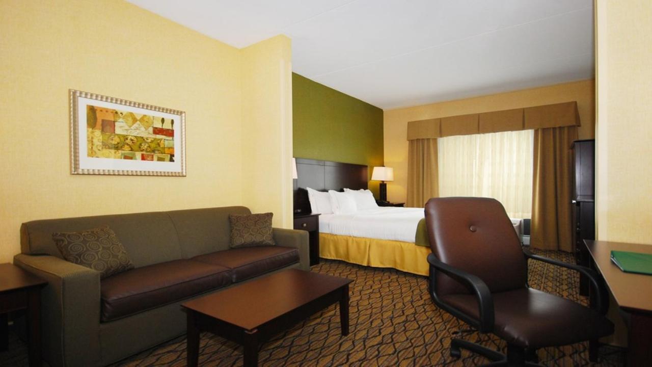 Holiday Inn Express And Suites Kittanning, An Ihg Hotel Dış mekan fotoğraf